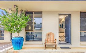 Stagecoach Inn Motel